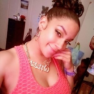 Meet your Posher, Munoz